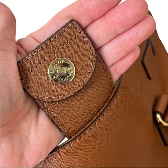 Michael Kors Hamilton large genuine leather purse lock and key charm luggage - Picture 8 of 16